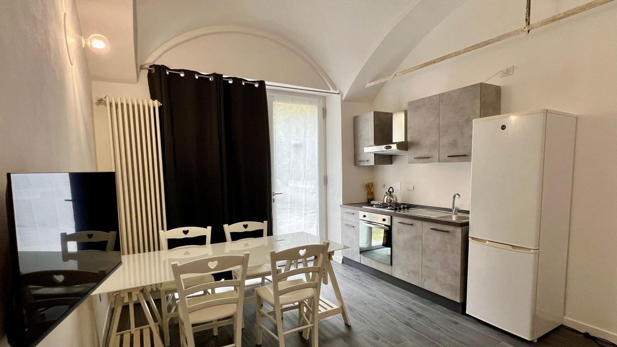 Meschihouse - Liberty 25 Apartment Lecco Luaran gambar